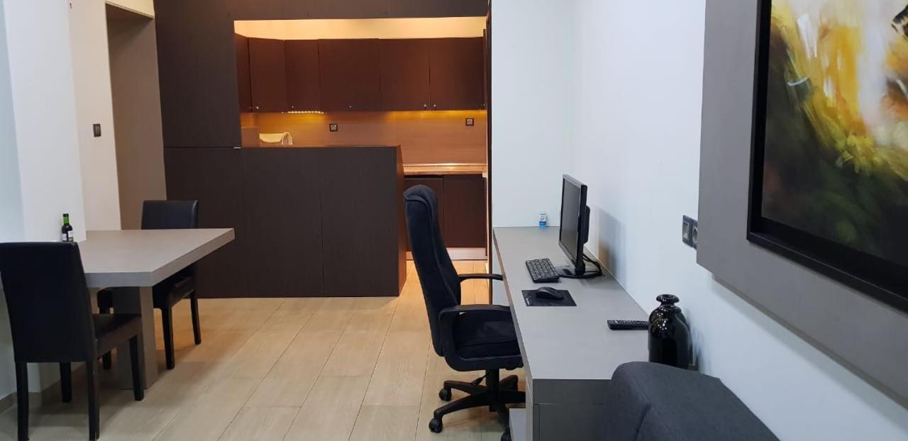 Minimal In Paleo Faliro Appartement